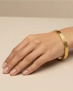 بنگل طلا زنانه کارتیه گالری بلوچی کد TA32 گلدی بهشت