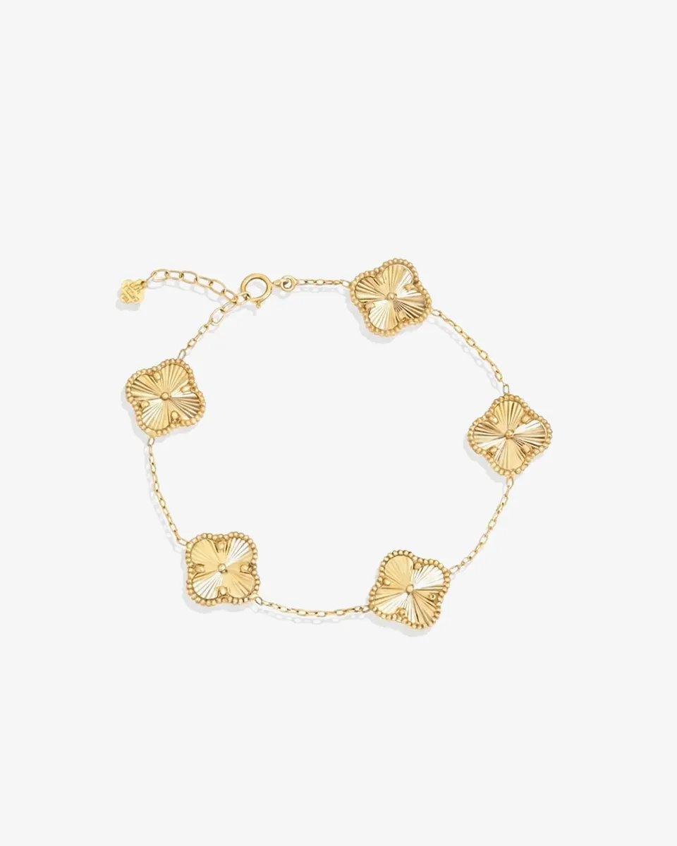 Bellucci Gallery TA39 Van Cleef Gold Bracelet-Goldibehesht-02 دستبند طلا زنانه ونکلیف گالری بلوچی کد TA39 گلدی بهشت