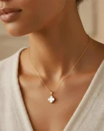 آویز طلا زنانه ونکلیف گالری بلوچی کد TA72 گلدیبهشت